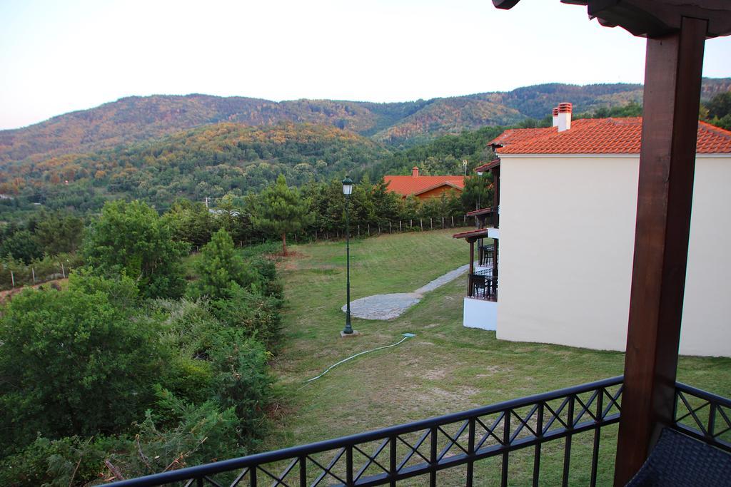 Prasino Horio Hotell Arnaia Exteriör bild